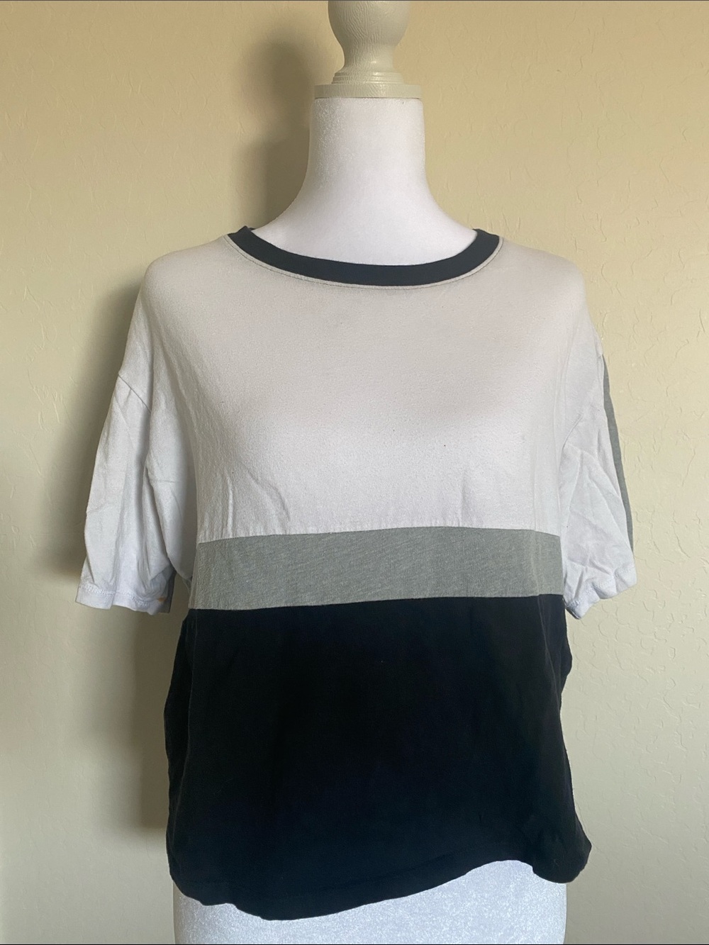 Kids Large Wide Multicolored Tee